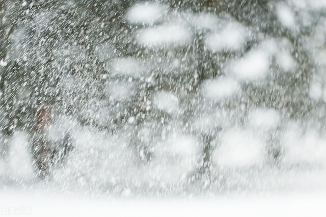 美国暴风雪,后端派送必回受到影响!两大港口码头工人隔离上千人